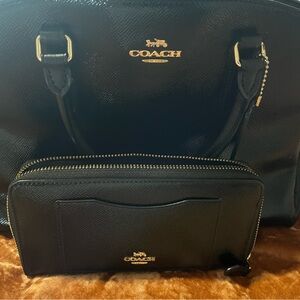 Coach purse and wallet